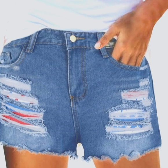 Pants - NWOT XXL DENIM SHORTS WITH AMERICAN FLAG DETAILS